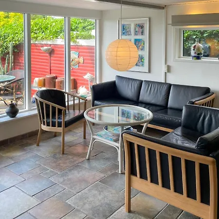 בית נופש In Haarby With House Sea View